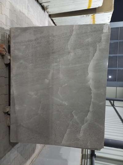 SM 514 18MM 
grey fantasy 
75x61x92pcs