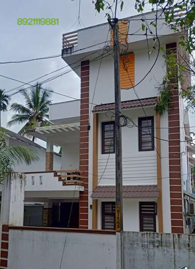 4 Bedroom house for sale in Vellimadkunnu
contact 8921119881

www.olx.in/item/4-bedroom-house-in-vellimadkunnu-iid-1703100554