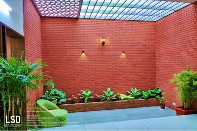 Internal courtyard
#courtyardhouse