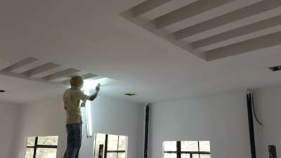 V board ceiling work 
 #FalseCeiling #InteriorDesigner  #ClosedKitchen  #KitchenIdeas  #LargeBalcony #falseceilinglights  #airadesigns  #airainfrastructures