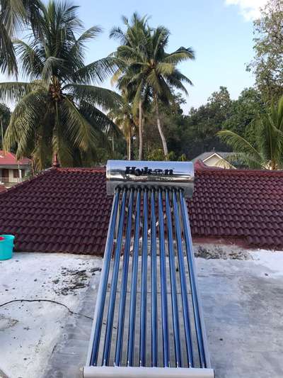 Hykon Hexa 130 LTR solar water heater.
#gogreen #solarenergy