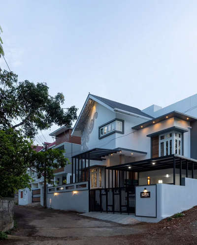 Residence for Mr Sreejith and Anu Location : Vatyurkaav Kulashekharam,Thiruvananthapuram
Area : 1700sqft

 #architecturedesigns #budgethomes #contruction #homeinteriorideas