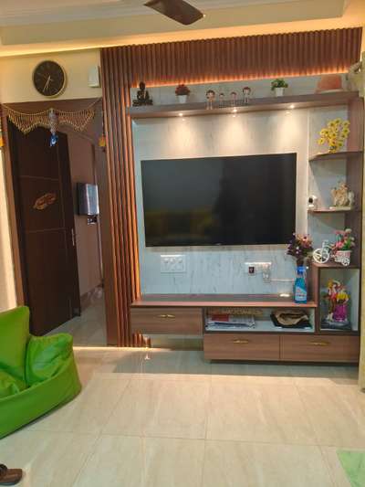 wood interior design All interior design ke contact kare  #almirahdesign #Almirah #ModularKitchen #ledpanel #WoodenKitchen #woodinterior 
ghaziabad noida indirapuram delhi