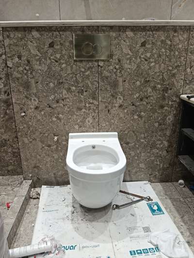 wall hanging toilet seat fitting