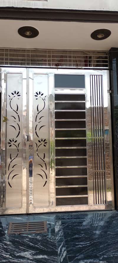 stainless steel gate with laser cutting design with solid wonder max sheet do you want this type of master piece contact us 🙏....