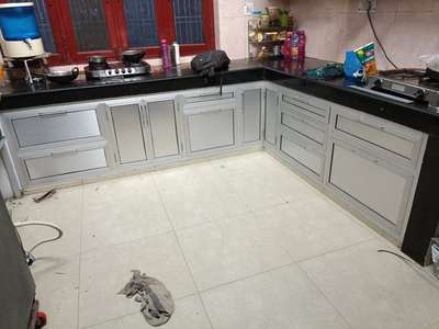 Aluminium Kitchen Cabinets