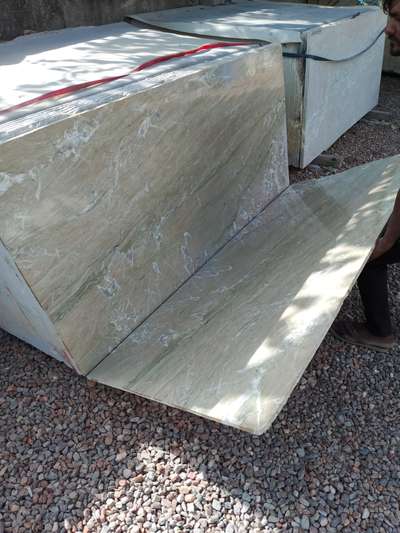 green katni marble 
thickness 16mm
rate 26 par sq fit