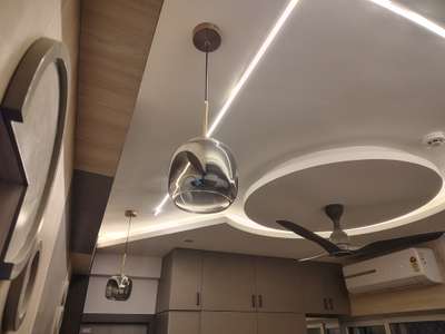 What a ceiling and what a design 
#FalseCeiling #CelingLights #MasterBedroom #BedroomDecor