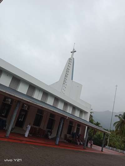 Lightning Arrester installation @church #Pullurampara 
#thiruvambady #mukkam 
#cloudspowersystems 
#lightningarrest.com
  #Kozhikode