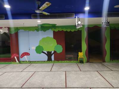 little illusions pre school
greater noida