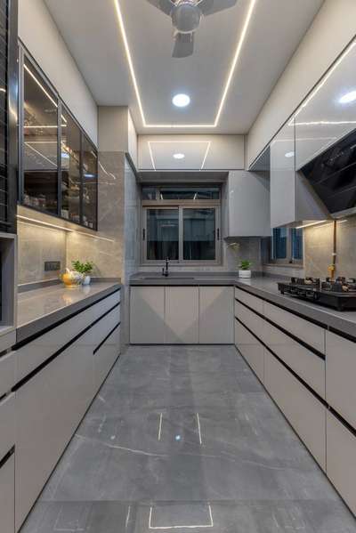 kitchen design  #KitchenIdeas  #LargeKitchen  #KitchenCabinet  #ModularKitchen  #WoodenKitchen  #KitchenInterior