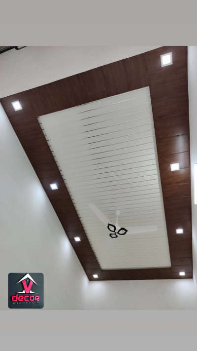PVC False ceiling

 #pvcceilingdesign  #CelingLights  #pvcdesign #9896133661*