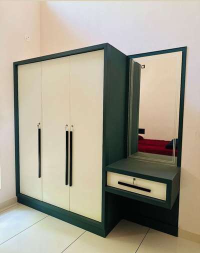 #WardrobeDesigns  #4DoorWardrobe  #BedroomDecor  #LUXURY_INTERIOR  #luxurydesign