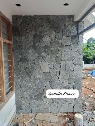 UNEVEN RUBBLE CLADDING STONE ONGOING SITE WORK@ PATTIMATTOM  

#Uneven #exterior #Architectural&Interior #wall cladding #Natural stones #compound wall cladding stones