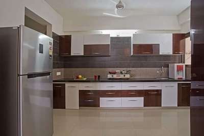 #aluminiumfabrication 
 #KitchenInterior