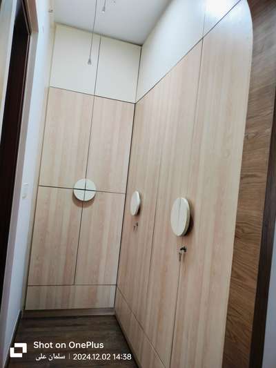 new look wardrobe with wooden handle