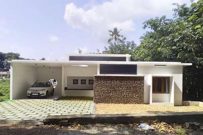 2000/4 bhk/Modern style
/double storey/Pathanamthitta

Project Name: 4 bhk,Modern style house 
Storey: double
Total Area: 2000
Bed Room: 4 bhk
Elevation Style: Modern
Location: Pathanamthitta
Completed Year: 

Cost: 55 lakh
Plot Size: