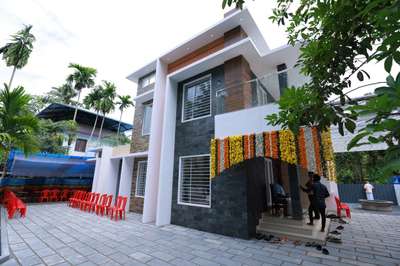 Design creativo, N Paravoor
client name :padheesh
place: perumbadanna 
 #HouseDesigns  #LivingroomDesigns  #Contractor  #InteriorDesigner  #ElevationHome  #KitchenIdeas  #KeralaStyleHouse