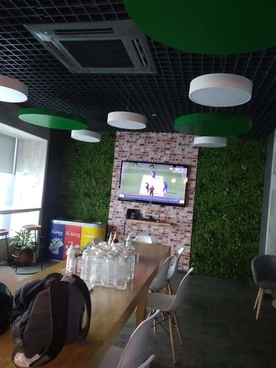 select City walk South court