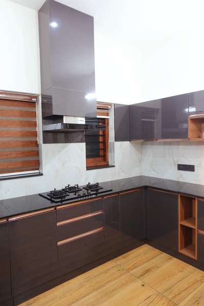 modular kitchen
9072070255