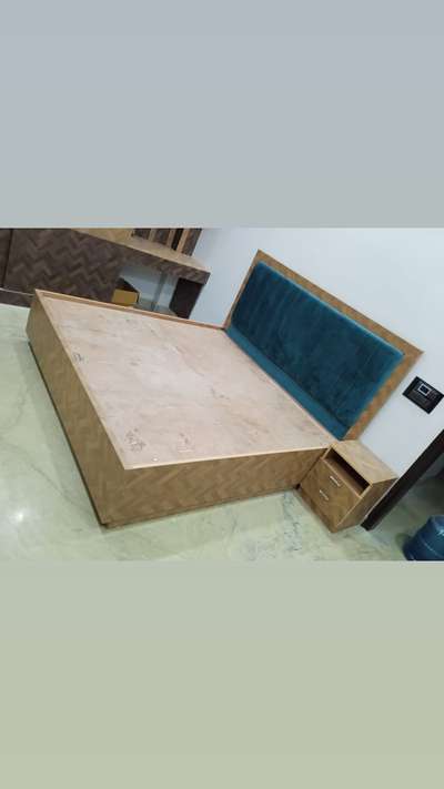 #MasterBedroom  #BedroomDesigns  #furniture   #InteriorDesigner  #rehmatwoodcraftfurniture  #Plywood