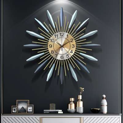 Wassup for more details-91 77369 59277
#wallclocks #clocks #LivingRoomDecors #HomeDecor #LUXURY_INTERIOR #InteriorDesigner