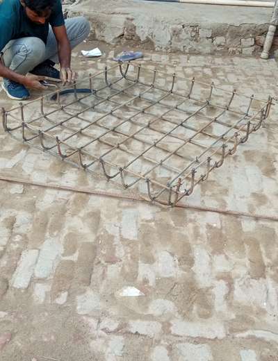 reinforcement for isolated footing