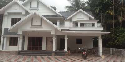 Villa painting works