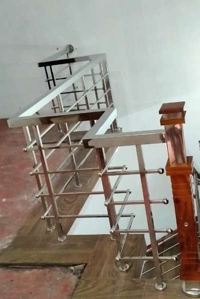 #StainlessSteelBalconyRailing #SteelStaircase #Steel #steelrailing    kannur