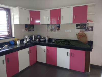 Kitchen work

Dezign Constructions
Kanhangad