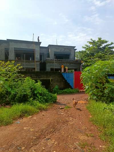 On Going Project @ PATTAMBI | Project by IDS Architect
Total Area: 4500 sqft
Bed Room: 5
Location: Pattambi
Client name:Sufail

Feel free to reach out to us for a consultation
Our services 
1.Architectural Designing (2d,3d)
2.Interior Designing 
3.Turnkey Construction

#FullHomeConstruction #FrontElevation #Elevation #plan #3BHKPlans #HomePlanning #ExteriorDesign #LivingArea #HomeRenovation #InteriorDesign #InteriorDesigning #HomeConstruction #KitchenDesign #BedroomDesign #ElevationDesign #3dElevation #HallDesign #StaircaseDesign #HomeConstruction #DreamHome#AffordableConstruction