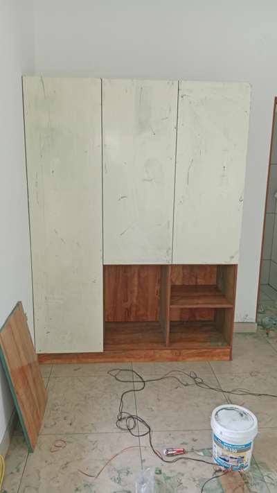 bedroom wardrobe 
Elite Builders