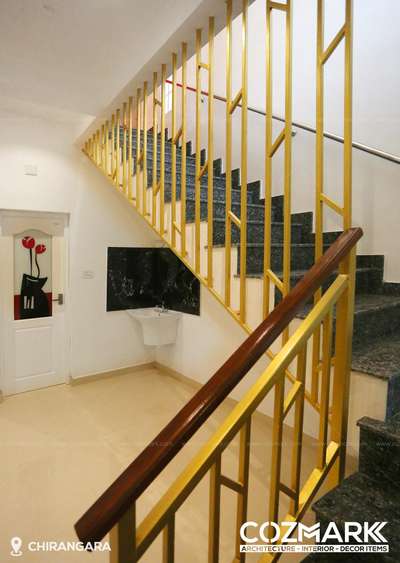 #MettalicPainting #goldencolor #StaircaseDesigns #LShapedStaircase