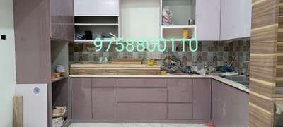 modular kitchen almari 250 rupe square fut