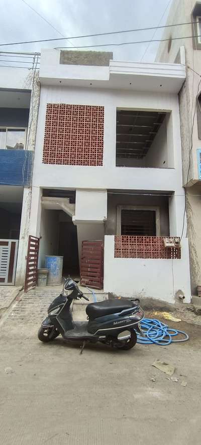 under construction 
15*50 G+1 row house at bicholi