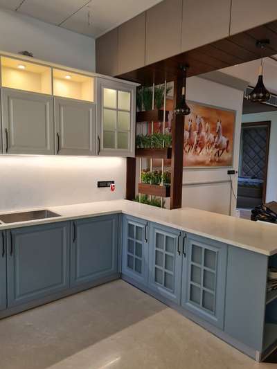 #KitchenIdeas #ClosedKitchen #LShapeKitchen #KitchenTable