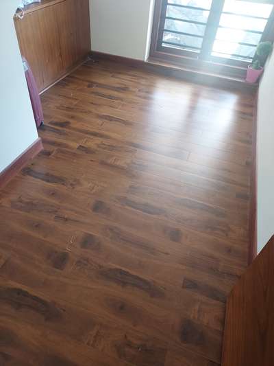 # Laminate Flooring from PriSmit.