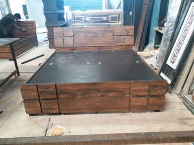 Engineer Wood Bed