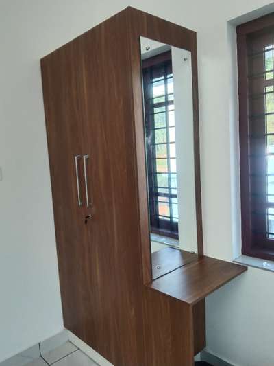 customized 2 door Wardrobe
contact : 7994582645 price 30000/- Marin