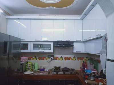 wooden kitchen 
all wood work standerd and professional my contact number +918851822911