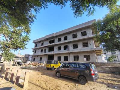 #runing hotel  project at makarana