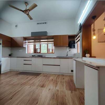 Modular kitchen starting 1600 per square feet  #ModularKitchen  #KitchenIdeas  #LargeKitchen  #LShapeKitchen  #ckitchensink  #KitchenCabinet  #WoodenKitchen  #KitchenRenovation