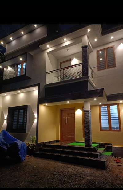 contemporary style house construction for Mr.Santhosh, Thiroor, Thrissur.
