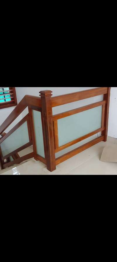 full wood stairs case with glass
wood (teak madan)
running feet 3000
contact number 8113976149
gem steel Palakkad Kerala