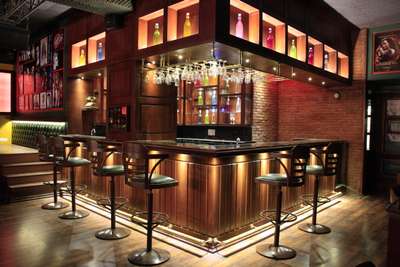 XS - THE PLACE TO BE, One of the Famous Night Club in Guwahati, Assam.

All interior done by one & only Divine Interior Decorators.

Dm to know more & Get your dream Interior bcz

"We Decor your Desire Interior"

 #bar  #night #club #clubinterior #InteriorDesigner #LUXURY_INTERIOR