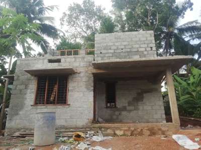 First floor brick work on progress.
Site : Pangappara 
CLIENT : Padmaja.
Sqft : 1340
Cost : 23,45,000/-
Rate per : 1750/-
.
.
.
.
.
 #CONSTRUCTION #ContemporaryHouse #KitchenIdeas #HouseRenovation #KitchenRenovation #HouseDesigns #HouseConstruction #constructionsite #constructioncompany #renovations #RenovationProject #renovation3d #interiordesigers #interriordesign #interor #interiorkitchen #planning #house_planning #3DPlans