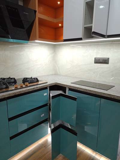 #cornerdesign #KitchenIdeas #kitchencorner #magiccorner