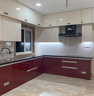 #ModularKitchen  #KitchenIdeas  #LargeKitchen  #OpenKitchnen  #ClosedKitchen  #LShapeKitchen  #ushapekitchen