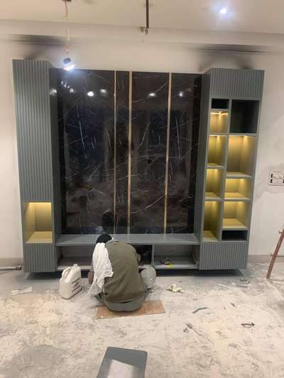 #LCDtvunitdesign#mdotinterior#
9582392616