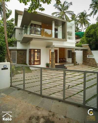 2276 Sq Ft | Calicut

Project Details
Total Area: 2276 Sq Ft
Ground Floor 1348 SqFt and First floor 928 SqFt
Budget: Around 65 - 70 Lakhs (NB: Not for sale)

Client Name: Varis
Location: Nadakkavu, Calicut

Design and Execution: corbel_architecture
Credits: @fayis_corbel

Branding Partner: @kolo.kerala